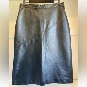 Cognac black leather skirt size 17